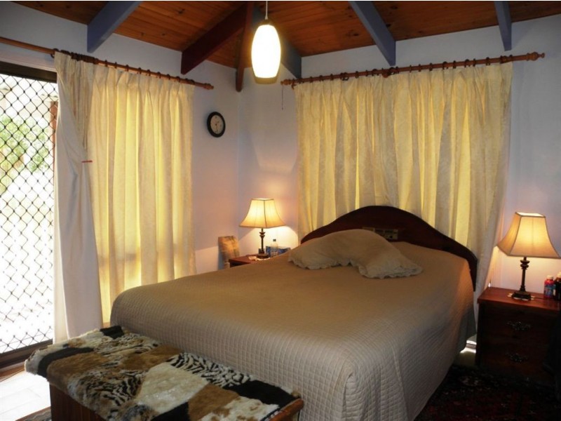 110-120 Williamson, Tamborine QLD 4270