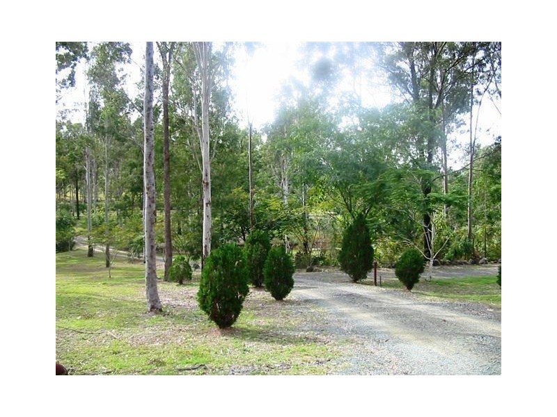 110-120 Williamson, Tamborine QLD 4270