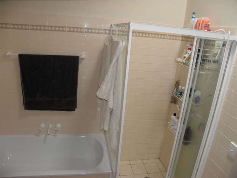 110-120 Williamson, Tamborine QLD 4270