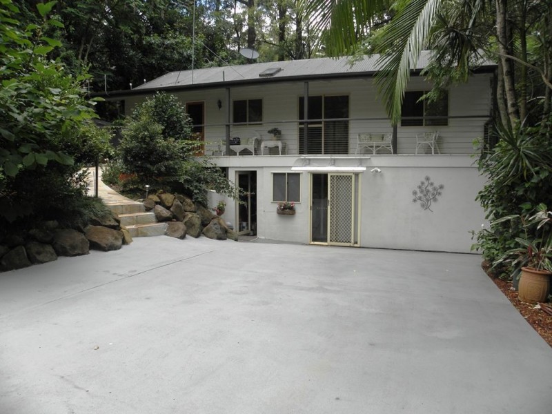 16 Kinabalu drive, Eagle Heights QLD 4271