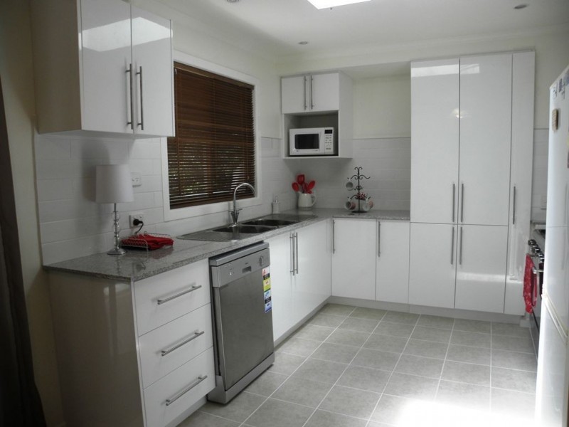 16 Kinabalu drive, Eagle Heights QLD 4271