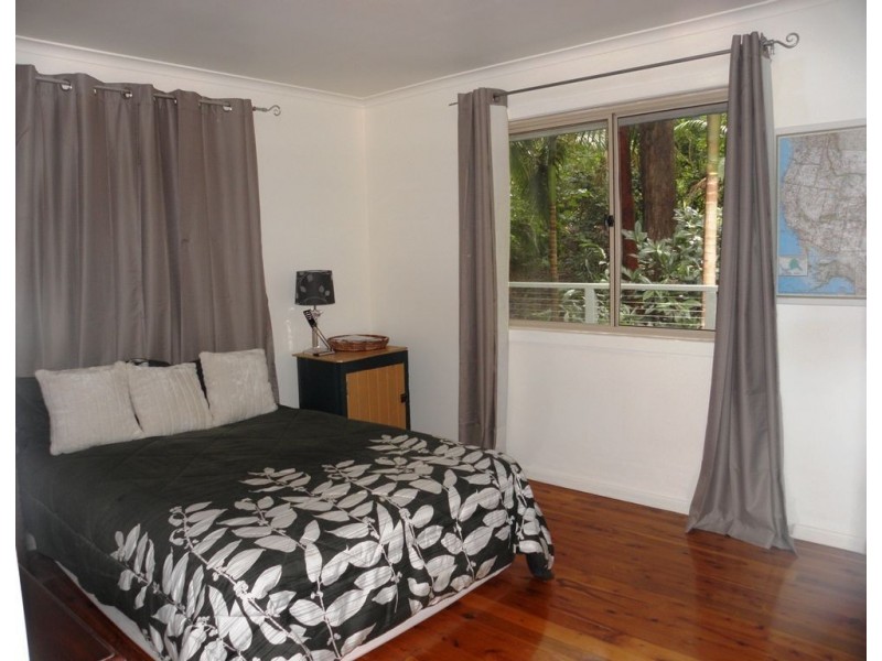 16 Kinabalu drive, Eagle Heights QLD 4271