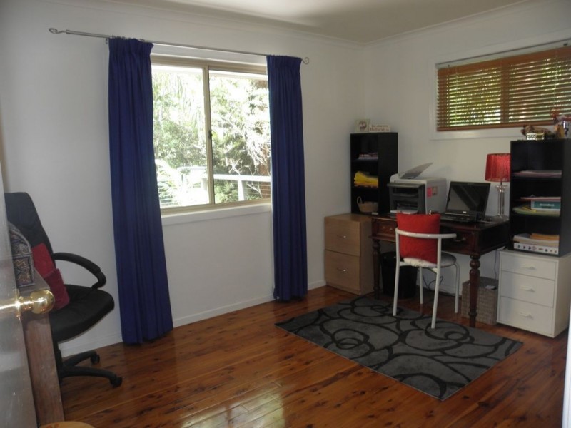 16 Kinabalu drive, Eagle Heights QLD 4271