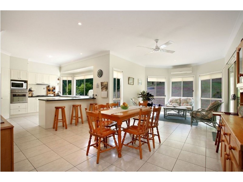 24 rangeview, Tamborine QLD 4270