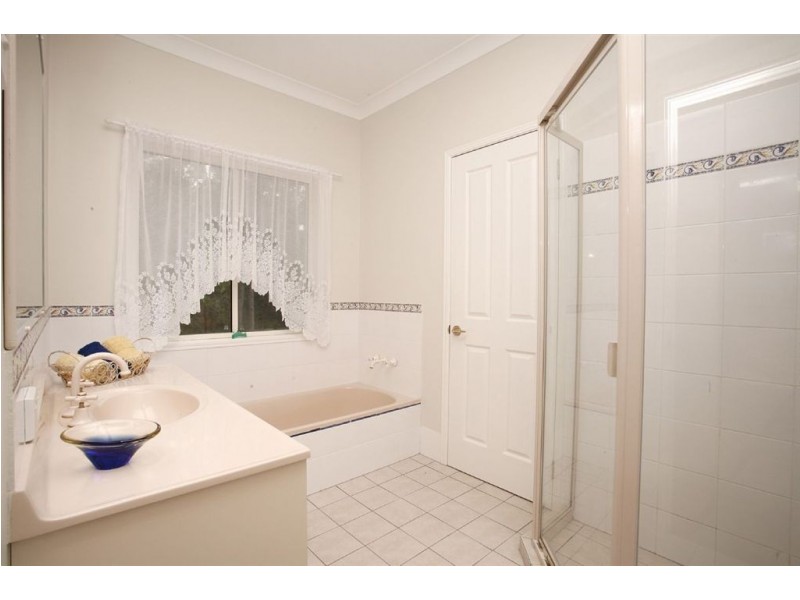 24 rangeview, Tamborine QLD 4270