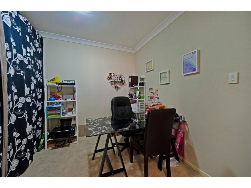 64 Racecourse Place, Tamborine QLD 4270