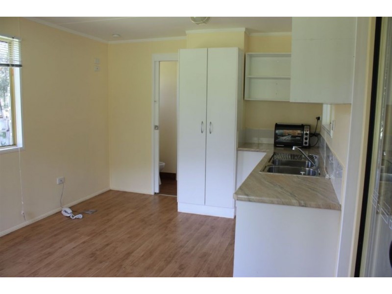 Luscombe QLD 4207