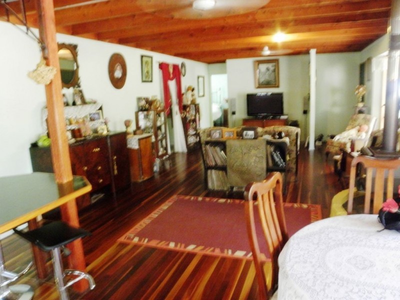 37 Frond Rd,, Tamborine QLD 4270