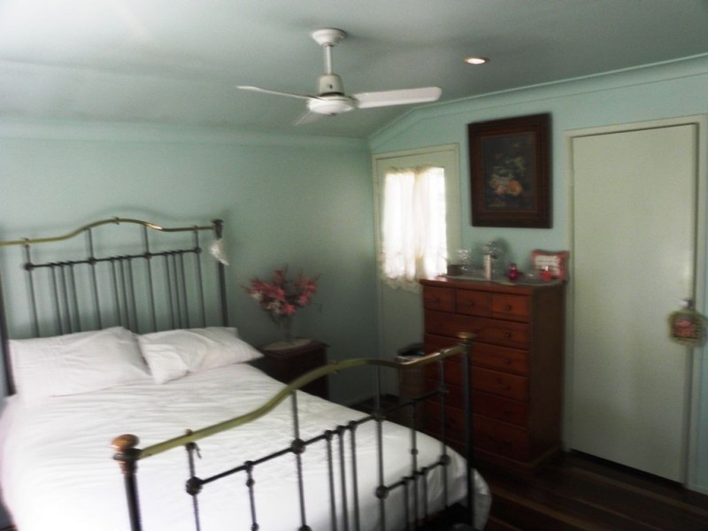 37 Frond Rd,, Tamborine QLD 4270