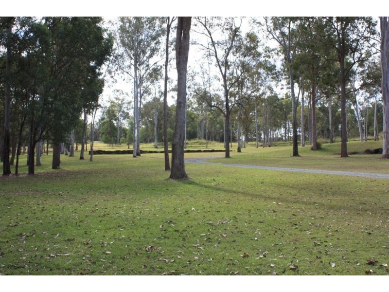 203 greensward rd, Tamborine QLD 4270
