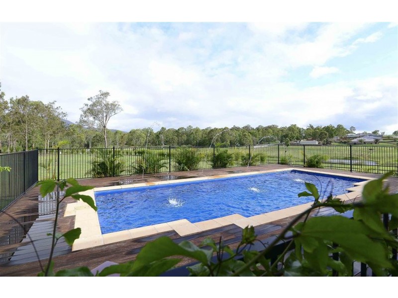 56 Old Coach Road, Tamborine QLD 4270