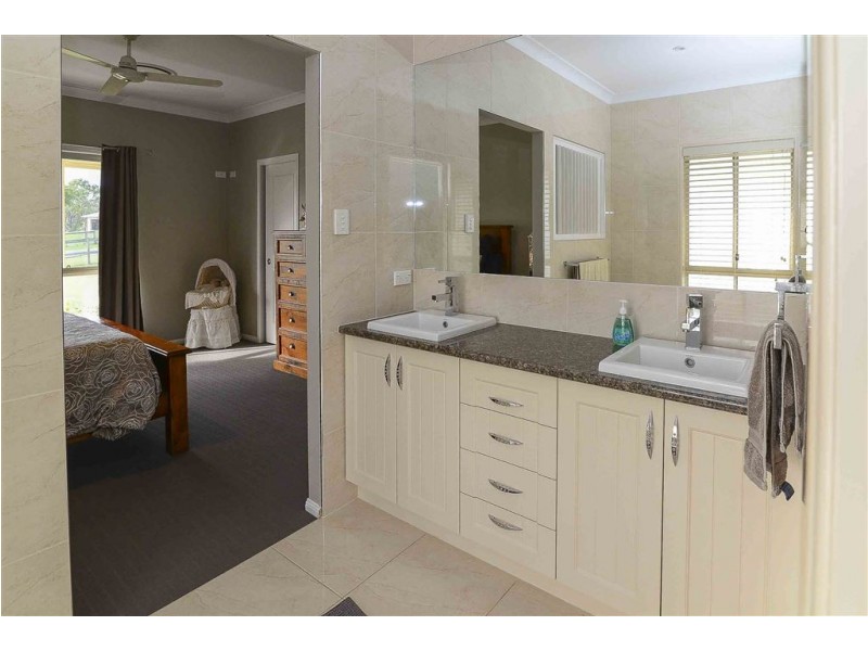 56 Old Coach Road, Tamborine QLD 4270