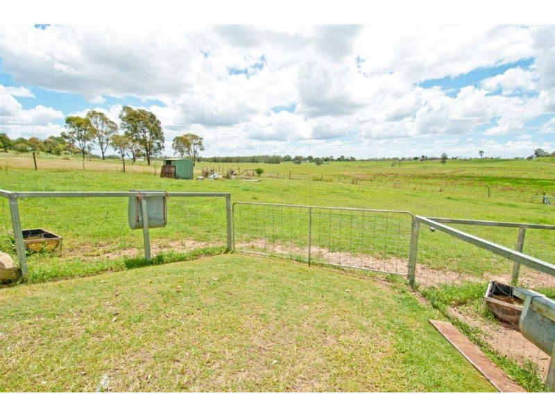 37 Kumalie Court, Chambers Flat QLD 4133