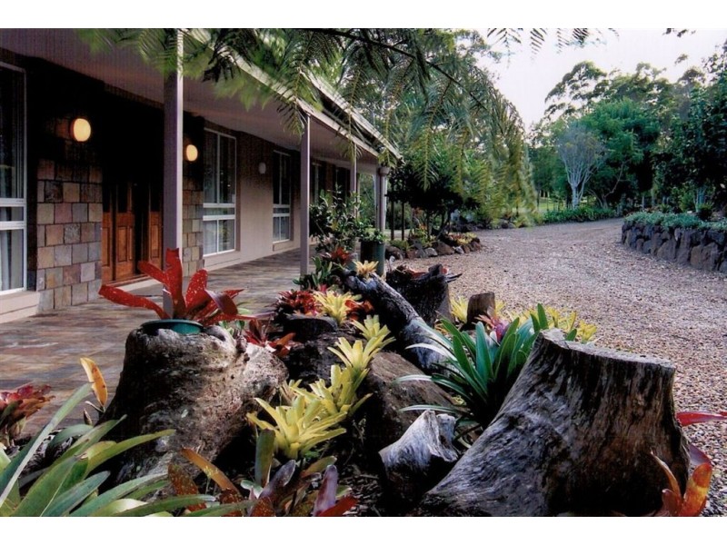 801 Main Western Rd, Tamborine Mountain QLD 4272