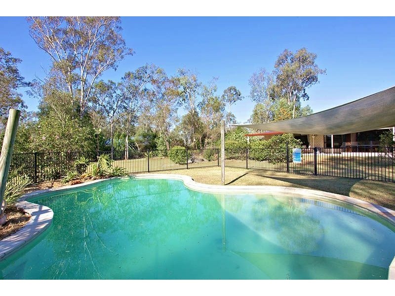 68-70 Racecourse Place, Tamborine QLD 4270