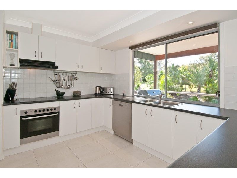 127 Vonda Youngman, Tamborine QLD 4270
