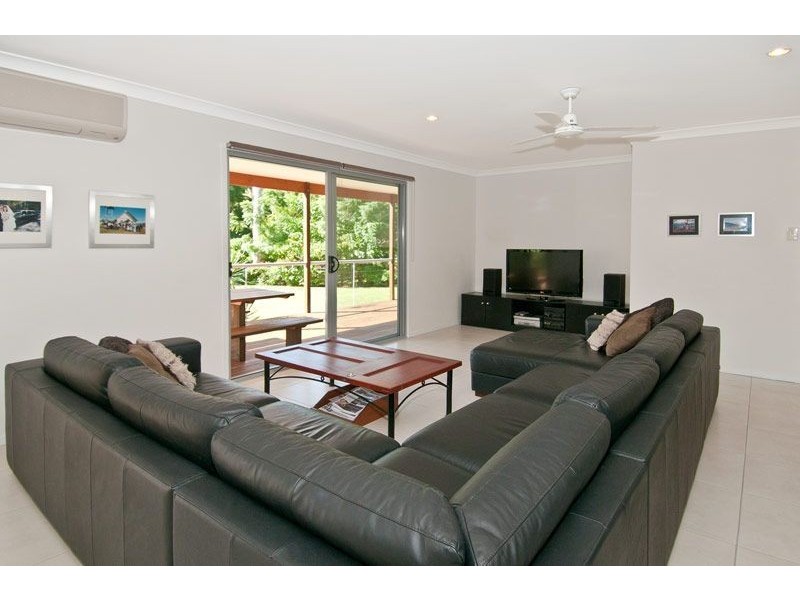 127 Vonda Youngman, Tamborine QLD 4270