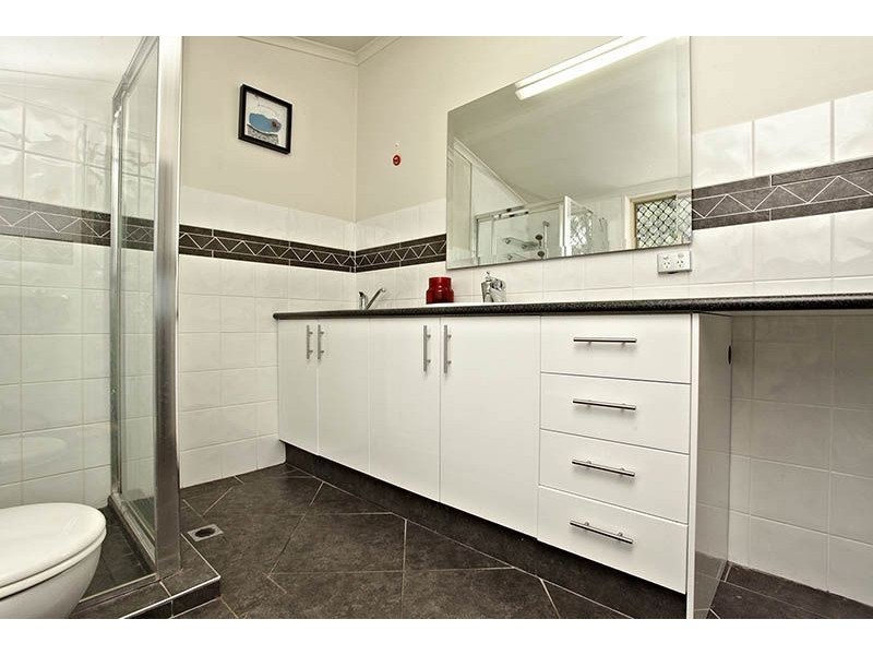 27 Murdoch, Mundoolun QLD 4285