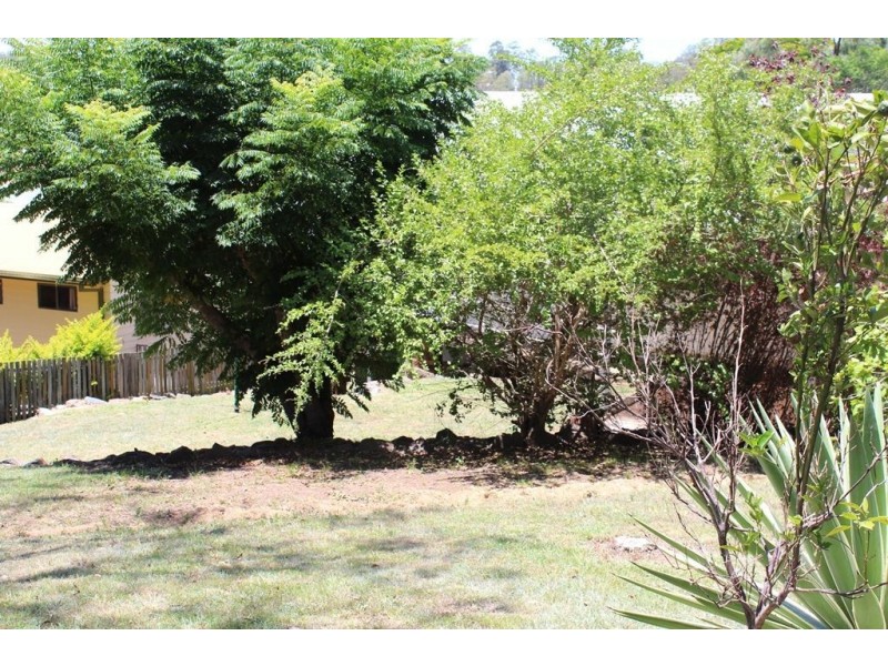 37 Brooklands Drive, Beaudesert QLD 4285