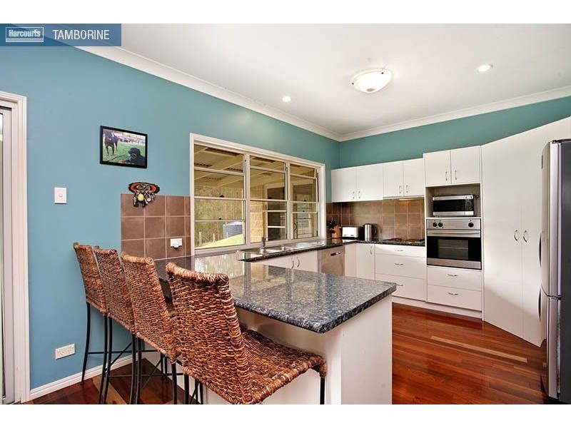 124 Kilmore Drive, Tamborine QLD 4270