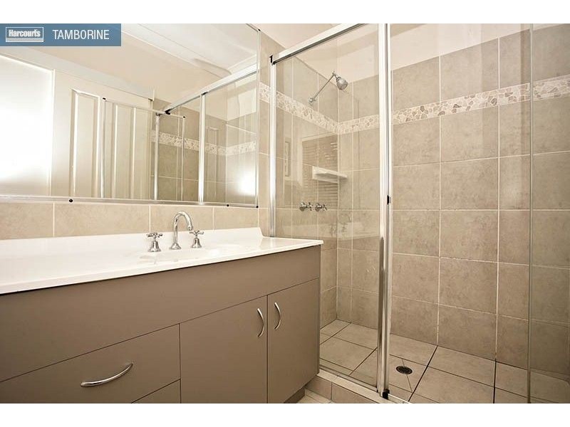 124 Kilmore Drive, Tamborine QLD 4270