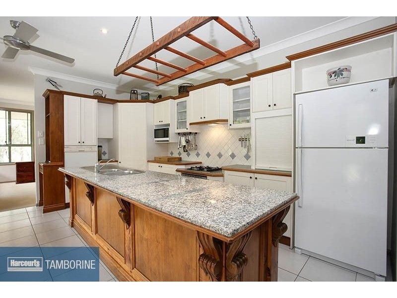 96 Kilmore Drive, Tamborine QLD 4270