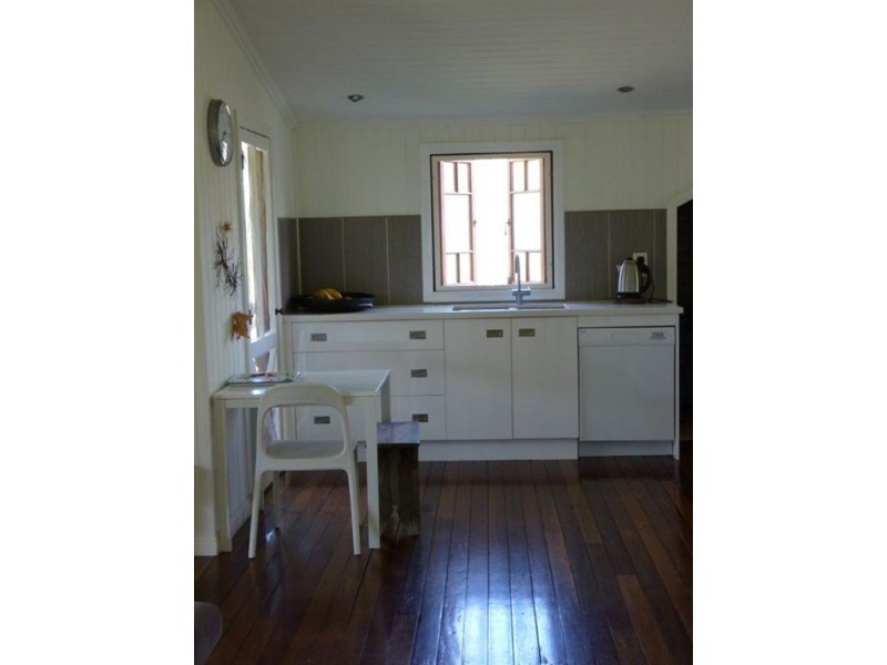 67 kilmore drive, Tamborine QLD 4270