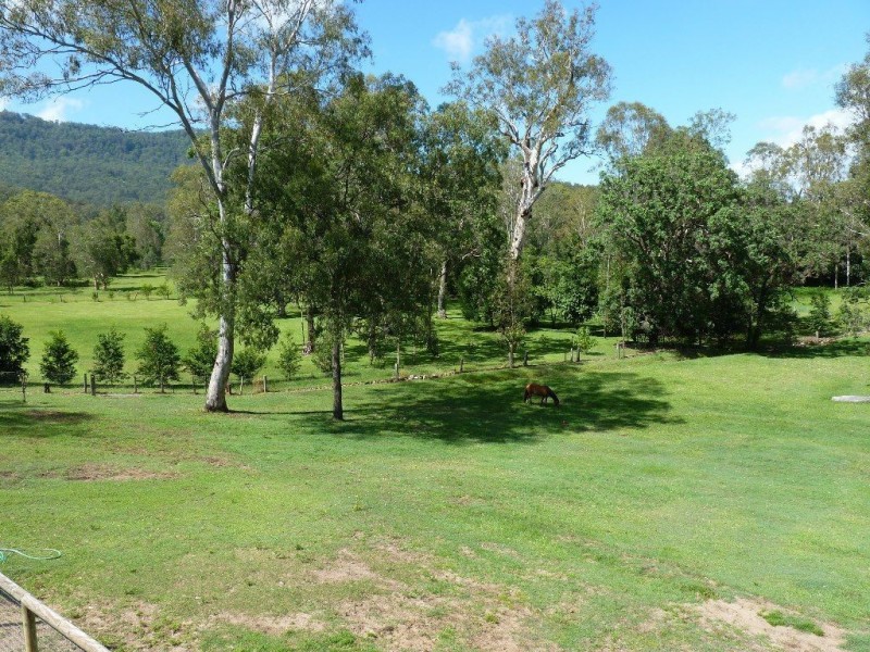 67 kilmore drive, Tamborine QLD 4270