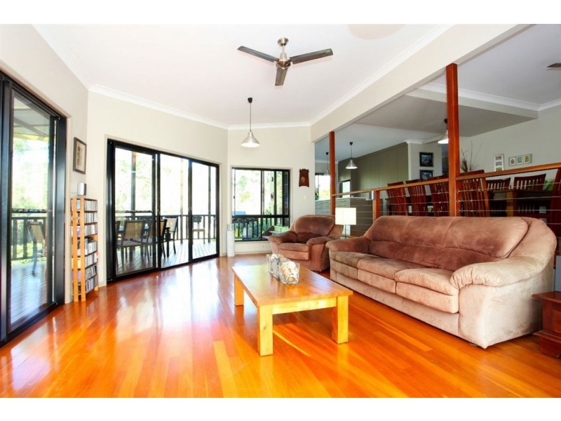 15 Parkes Court, Tamborine QLD 4270