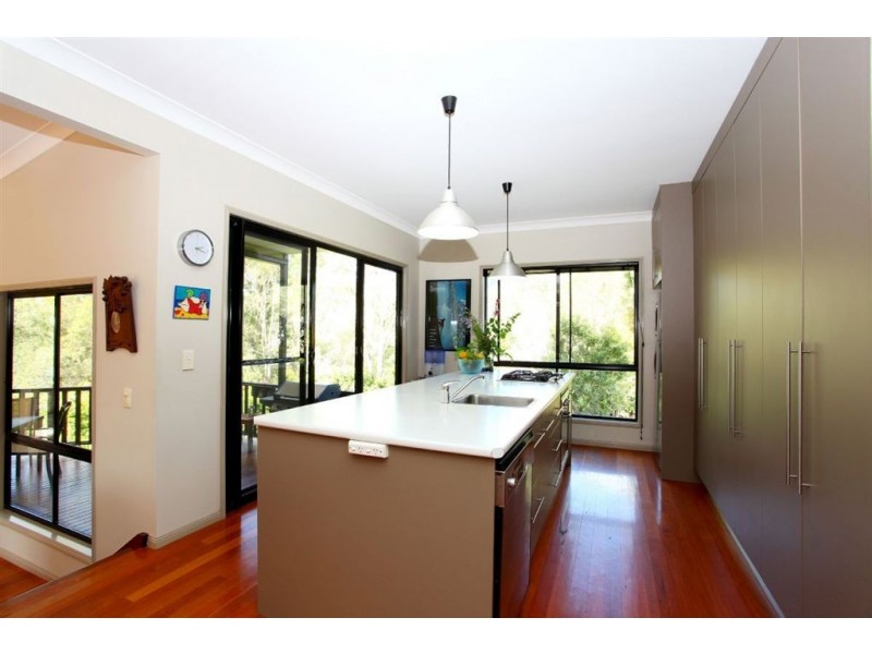 15 Parkes Court, Tamborine QLD 4270