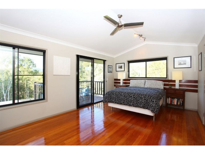 15 Parkes Court, Tamborine QLD 4270