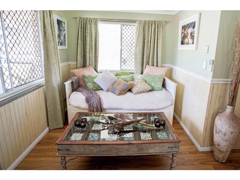 91 Barry Road, Tamborine QLD 4270