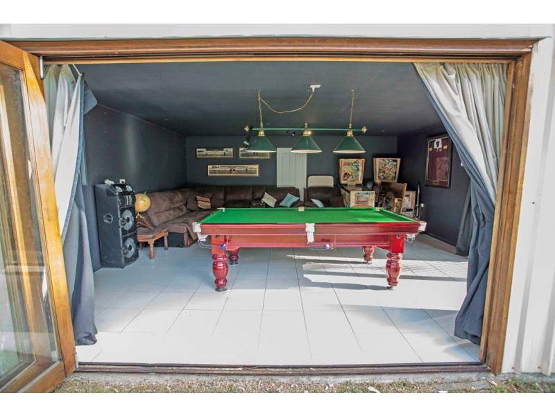 91 Barry Road, Tamborine QLD 4270
