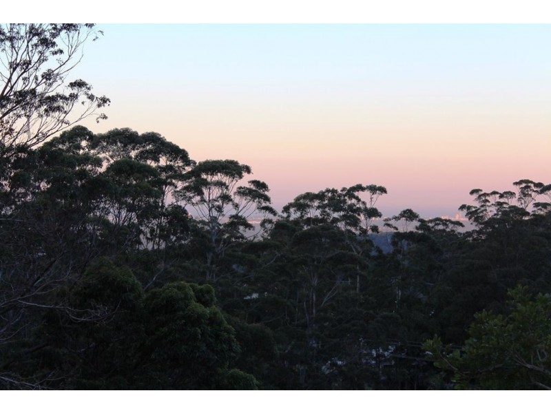 103 Contour Road, Eagle Heights QLD 4271