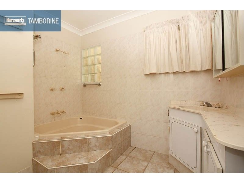 215 Greensward Road, Tamborine QLD 4270