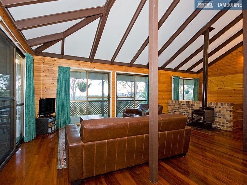 126 Drysdale, Tamborine QLD 4270