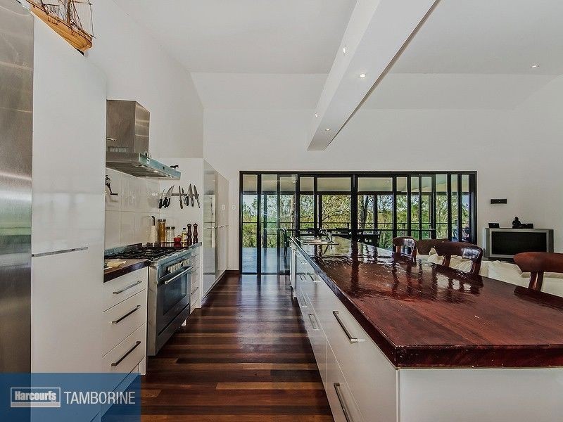 174 Vonda Youngman Drive, Tamborine QLD 4270