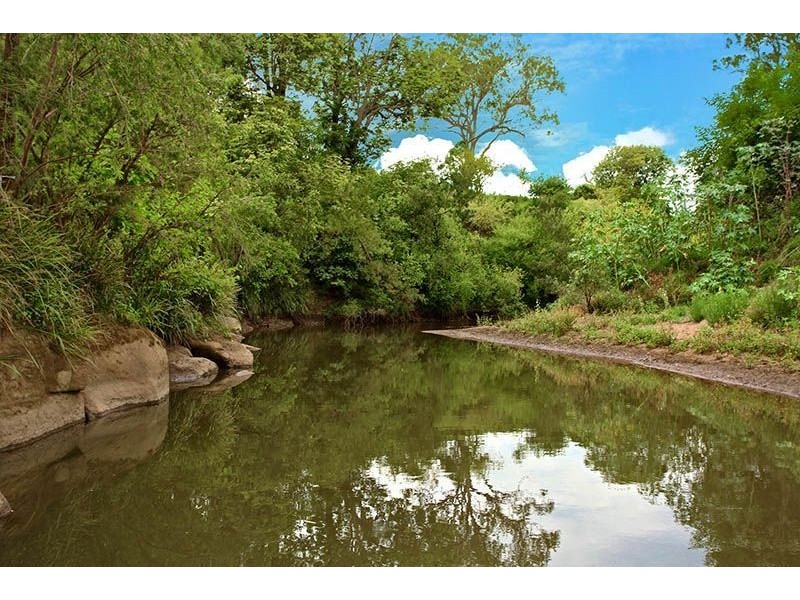 150 Larch Road, Tamborine QLD 4270