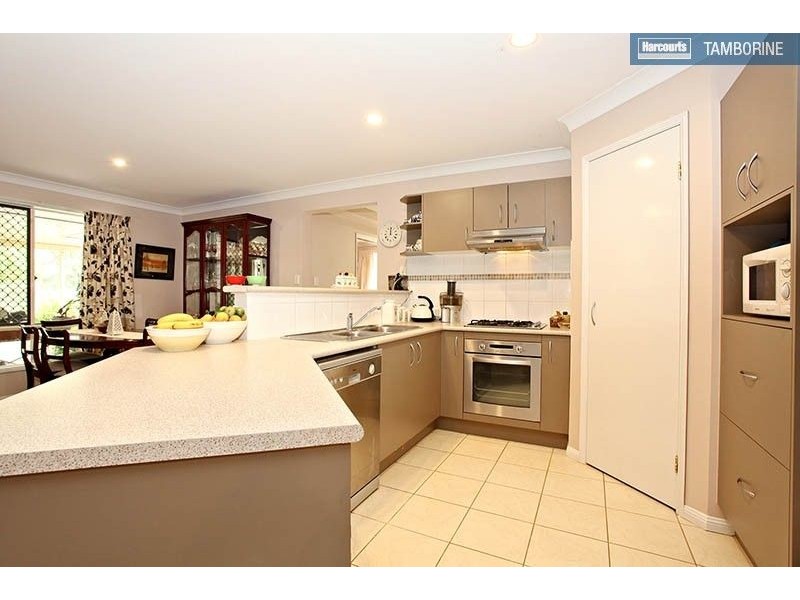 2 Greensward Road, Tamborine QLD 4270