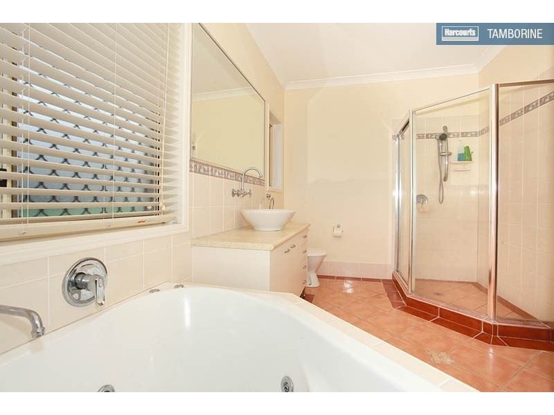 42 Munstervale Road, Tamborine QLD 4270