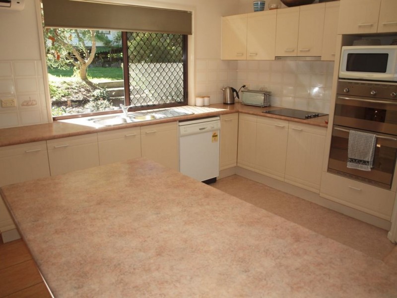 82 Boomerang Road, Tamborine QLD 4270