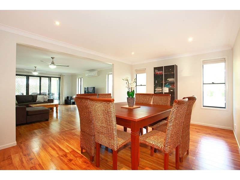 66 Ballantrae Road, Tamborine QLD 4270