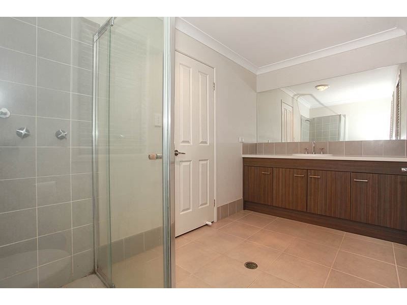 66 Ballantrae Road, Tamborine QLD 4270