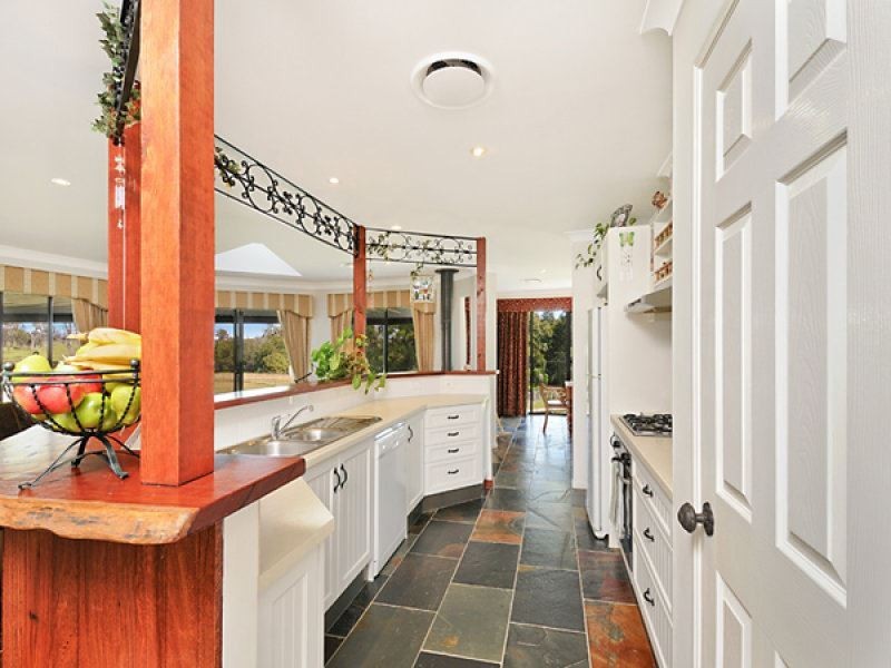 112 Munstervale road, Tamborine QLD 4270