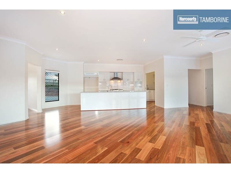 37 Riemore Circuit, Tamborine QLD 4270