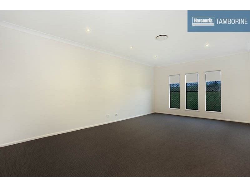 37 Riemore Circuit, Tamborine QLD 4270