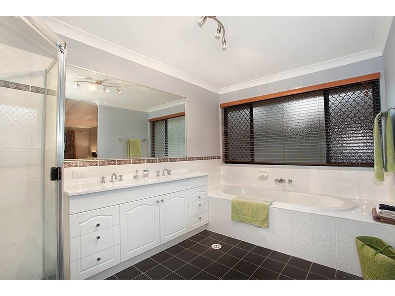 91 Ballantrae Road, Tamborine QLD 4270