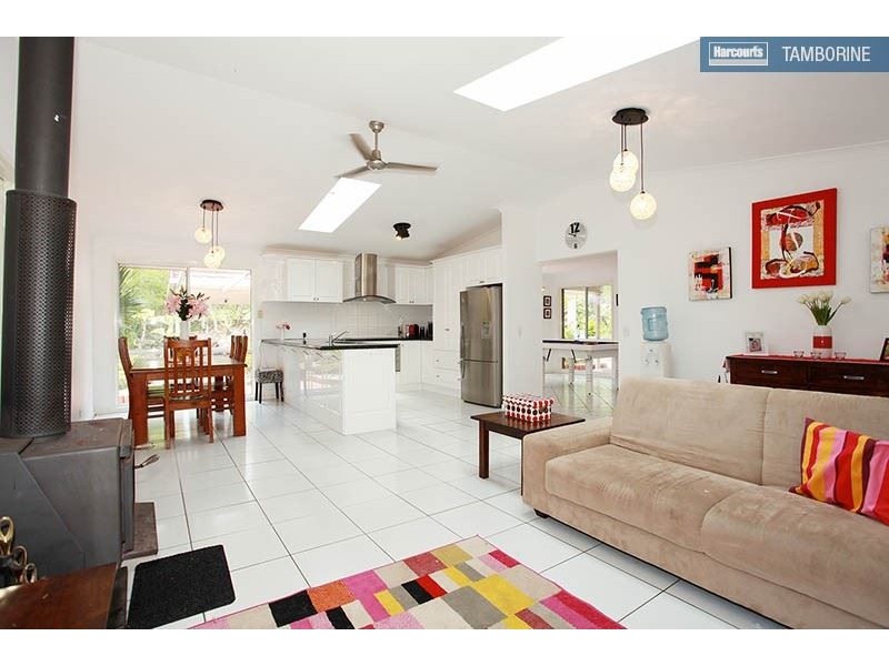 326 Tamborine Mountain Road, Tamborine QLD 4270