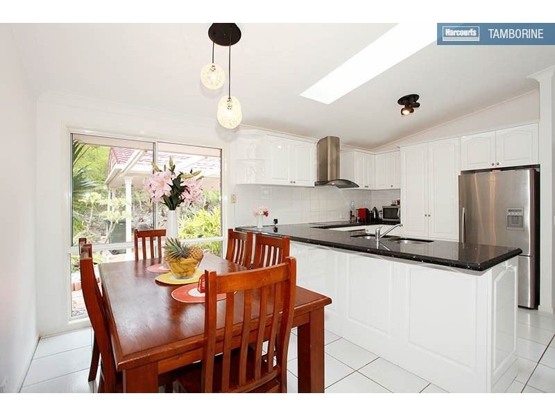 326 Tamborine Mountain Road, Tamborine QLD 4270