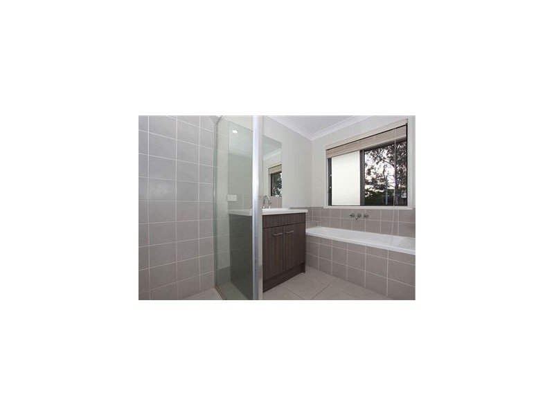 66 Ballantrae Road, Tamborine QLD 4270